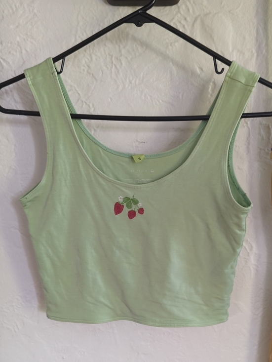 Purusha People Tops - Green Strawberry Bra Crop Top